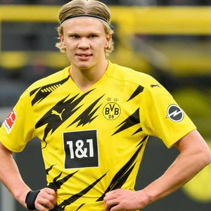 太阳报：狼队球迷团体将在对阵曼联前晚进场15分钟抗议老板（《太阳报》：狼队球迷组织拟在战曼联时晚入场15分钟抗议俱乐部老板）