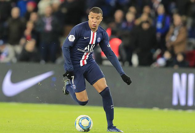 CBA季后赛对阵分析及预测（CBA季后赛对决解读与前瞻）